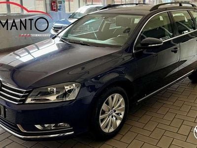 Usata VW Passat Comfortline 140 CV (102 kW) 2011 Blu/azzurro Station wagon