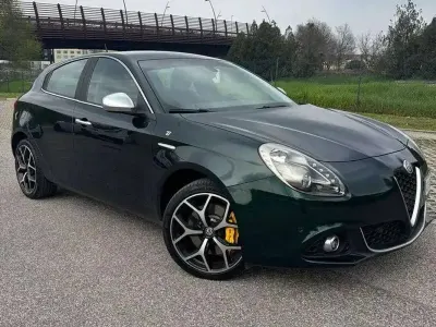 Usata Alfa Romeo Giulietta Sprint 120 CV (88 kW) 2021 Verde Berlina