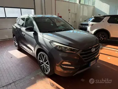 Usata Hyundai Tucson Xpossible 136 CV (100 kW) 2018 Grigio SUV