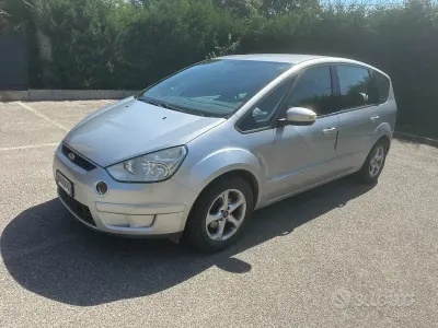 Usata Ford S-MAX Titanium 125 CV (91 kW) 2007 Grigio Monovolume