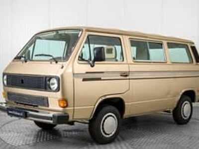 Begagnad VW Caravelle 77 HK (56 kW) 1986 Guld Minibuss