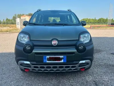 Usata Fiat Panda Cross Cross 85 CV (62 kW) 2020 Verde Utilitaria