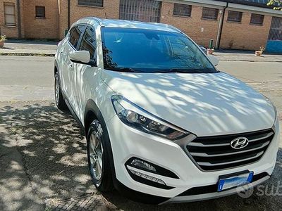 Usata Hyundai Tucson Comfort 116 CV (85 kW) 2016 Bianco SUV