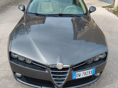 Alfa Romeo 159