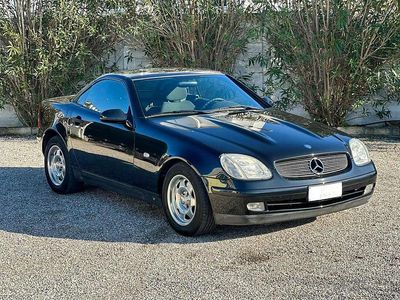 Usata Mercedes SLK200 136 CV (100 kW) 1998 Nero Cabrio