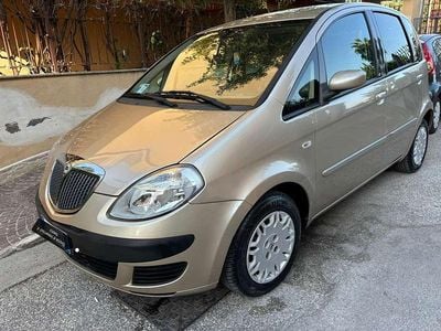 Usata Lancia Musa 69 CV (50 kW) 2006 Oro Monovolume