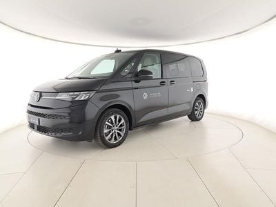 Usata VW Multivan Life 245 CV (180 kW) 2025 Deep black perlato Furgone