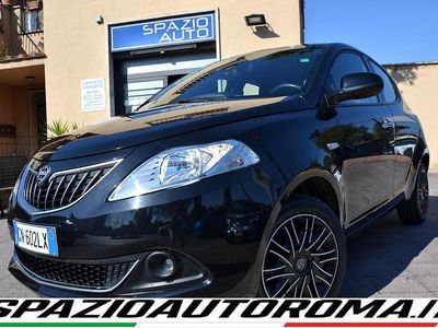 Usata Lancia Ypsilon Gold 70 CV (51 kW) 2023 Nero Utilitaria