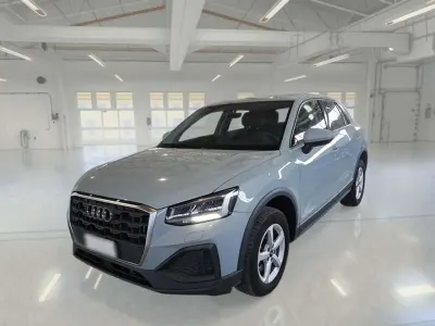 Usata Audi Q2 Business 150 CV (110 kW) 2023 Grigio SUV