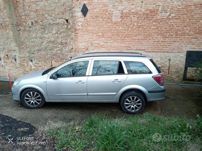 usata Opel Astra 2005 - centralina rotta