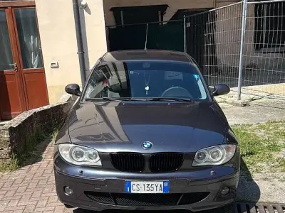 Usata BMW 118 129 CV (94 kW) 2005 Utilitaria