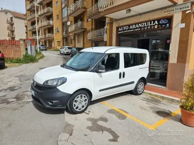 Usata Fiat Doblò 95 CV (69 kW) 2019 Bianco Monovolume