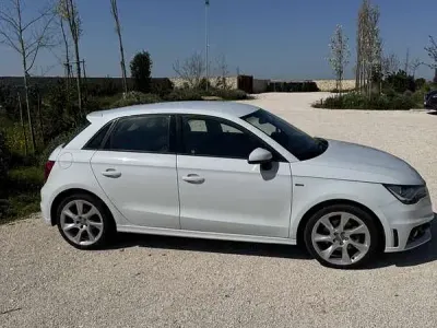 Usata Audi A1 Sportback S-Line 105 CV (77 kW) 2014 Bianco Utilitaria