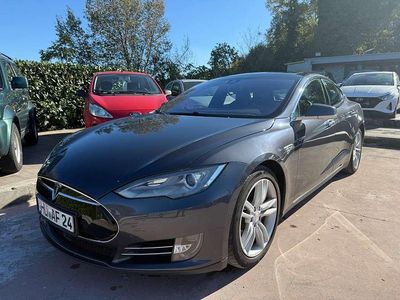 Usata Tesla Model S 314 kW (428 CV) 2015 Nero Utilitaria