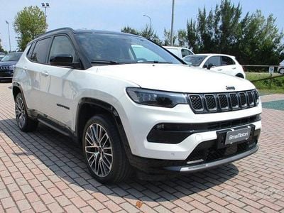 Bianco Usata 2024 Jeep Compass Summit SUV | 24.900 € (Ottimo prezzo)
