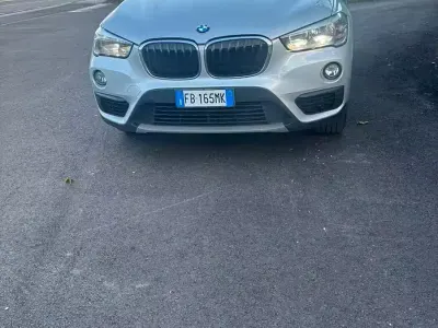Usata BMW X1 150 CV (110 kW) 2016 Grigio SUV