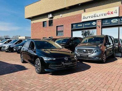Usata VW Golf VIII 150 CV (110 kW) 2025 Nero metallizzato Berlina