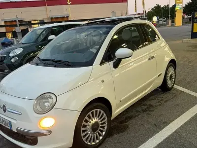 Usado Fiat 500 69 CV (50 kW) 2009 Blanco Descapotable