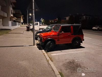 Usata Suzuki Samurai 1986 Rosso SUV