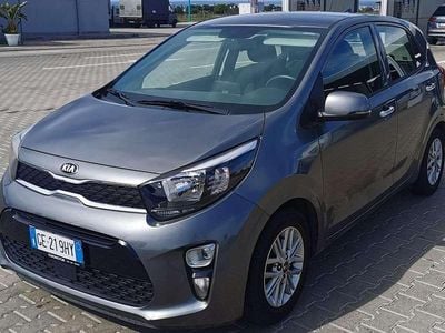 Usata Kia Picanto Comfort 65 CV (47 kW) 2021 Grigio Utilitaria