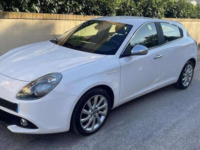 Usata Alfa Romeo Giulietta Super 120 CV (88 kW) 2016 Bianco Utilitaria