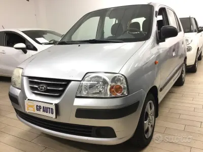 Usata Hyundai Atos Active 59 CV (43 kW) 2004 Grigio Utilitaria