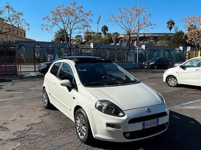 Usata Fiat Punto Sport 95 CV (69 kW) 2012 Bianco Utilitaria