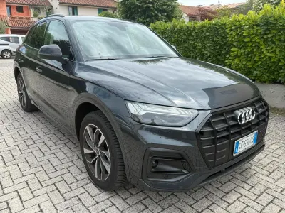 Usata Audi Q5 Ambiente 204 CV (150 kW) 2021 Grigio SUV