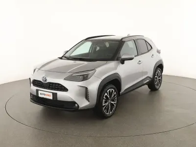 Usata Toyota Yaris Lounge 116 CV (85 kW) 2024 Argento Utilitaria