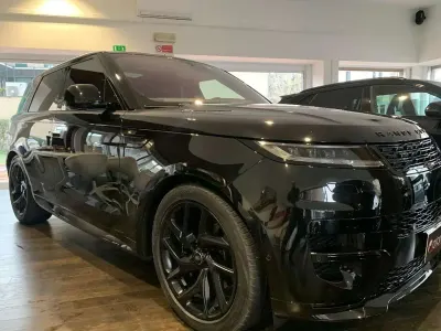 Usata Land Rover Range Rover Sport HSE Dynamic 249 CV (183 kW) 2023 Nero SUV