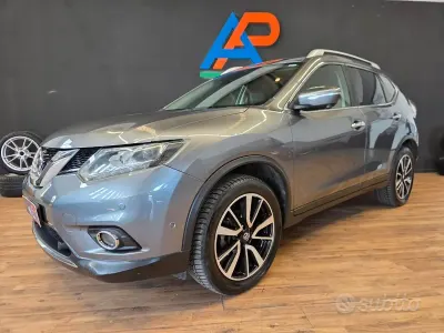 Usata Nissan X-Trail Tekna 131 CV (96 kW) 2017 Grigio SUV