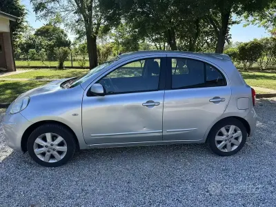 Gebraucht Nissan Micra Acenta 80 PS (58 kW) 2012 Grau Kleinwagen