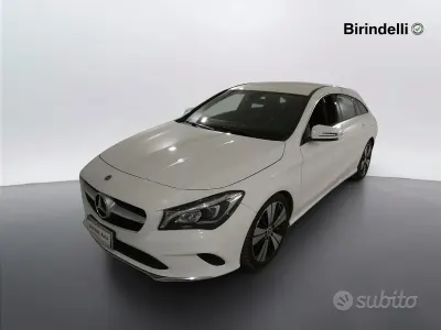 Usata Mercedes CLA200 136 CV (100 kW) 2019 Bianco Station wagon