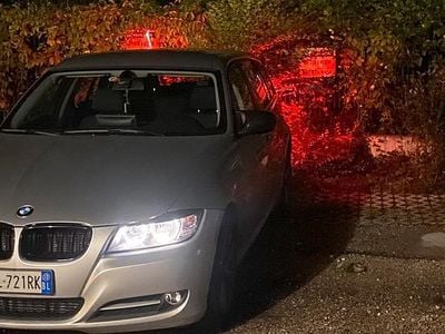 Usata BMW 320 184 CV (135 kW) 2011 Grigio Station wagon