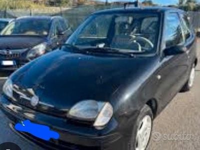 Usata Fiat 600 Active 54 CV (39 kW) 2009 Nero Utilitaria