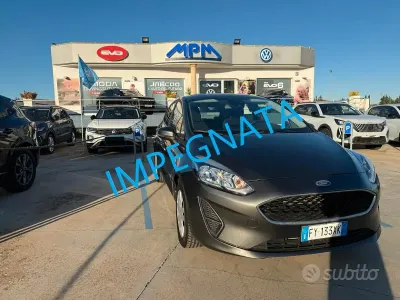 Usata Ford Fiesta 86 CV (63 kW) 2019 Grigio Utilitaria