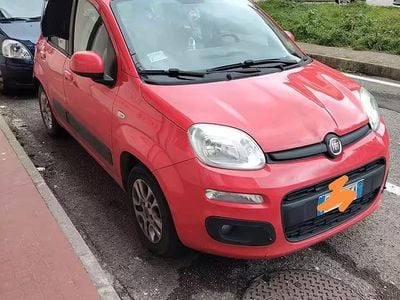 Usata Fiat Panda 69 CV (50 kW) 2019 Rosso Utilitaria