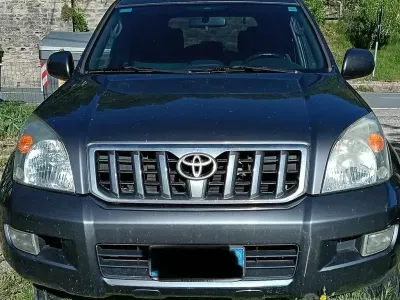 Usata Toyota Land Cruiser 2007 Grigio SUV