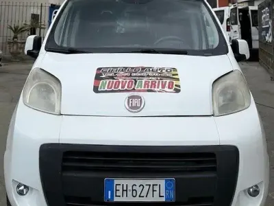 Usata Fiat Qubo Trekking 77 CV (56 kW) 2011 Bianco Monovolume