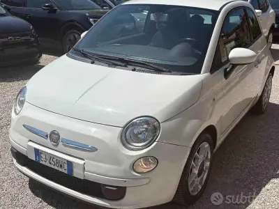 Usata Fiat 500 Lounge 95 CV (69 kW) 2011 Bianco Utilitaria