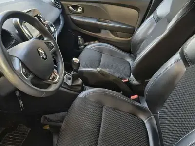 Usata Renault Clio Zen 75 CV (55 kW) 2019 Station wagon