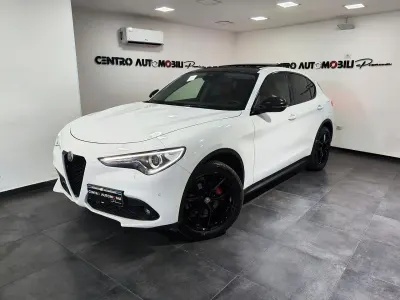 Usata Alfa Romeo Stelvio Lusso 209 CV (153 kW) 2019 Bianco SUV