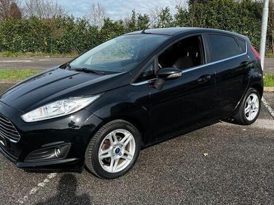 usata Ford Fiesta 1.4 5p. Bz.- GPL Titanium