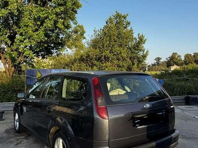 Usata Ford Focus Style 90 CV (66 kW) 2006 Station wagon