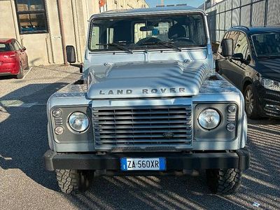 Usata Land Rover Defender 68 CV (50 kW) 2007 Grigio SUV