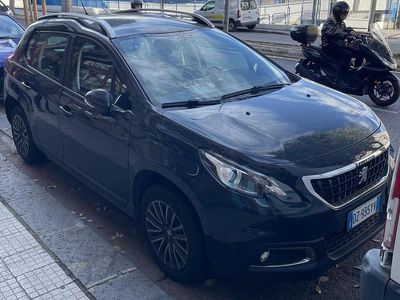 Usata Peugeot 2008 Allure 99 CV (72 kW) 2017 Blu/azzurro SUV