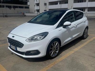 Usata Ford Fiesta Vignale 100 CV (73 kW) 2018 Bianco Utilitaria