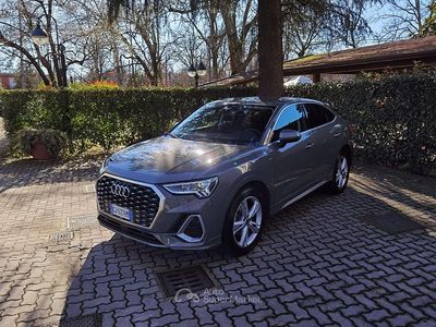 Usata Audi Q3 Sportback S-Line 150 CV (110 kW) 2022 Grigio chronos SUV