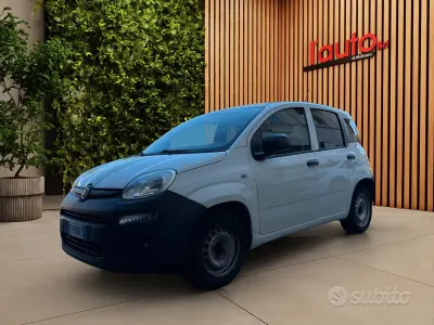 Usata Fiat Panda 69 CV (50 kW) 2018 Bianco Utilitaria