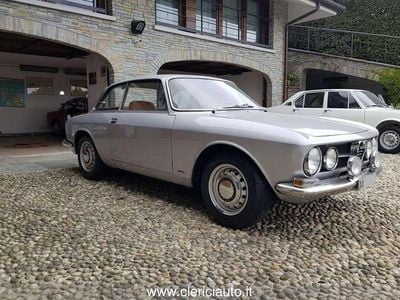 Usata Alfa Romeo GT Veloce 118 CV (86 kW) 1968 Argento Coupé